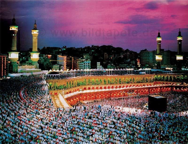 Mekka, nchtliches Gebet an der Kaaba - bei Klick zurck zur Motivbersicht