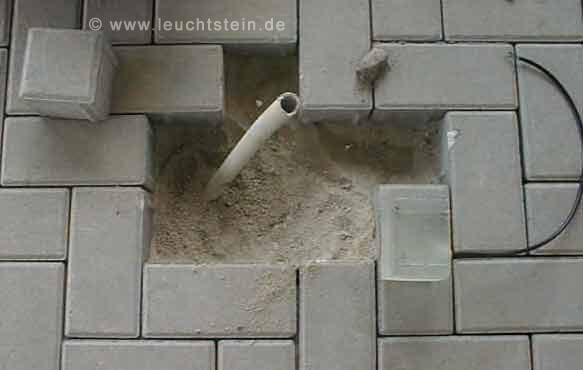 LED-Aussenleuchte Wisdom, der Einbau
